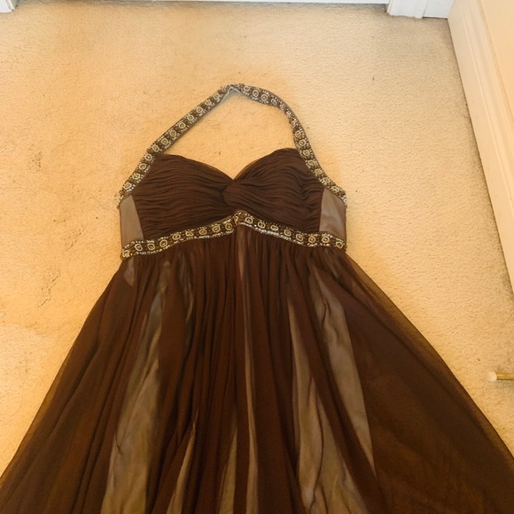 Dress - Picture 7 of 7